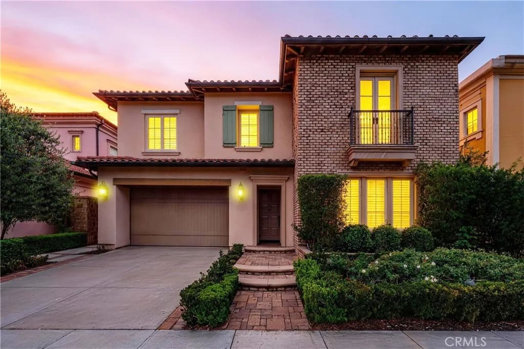 45 Triana, Irvine, California, 92618