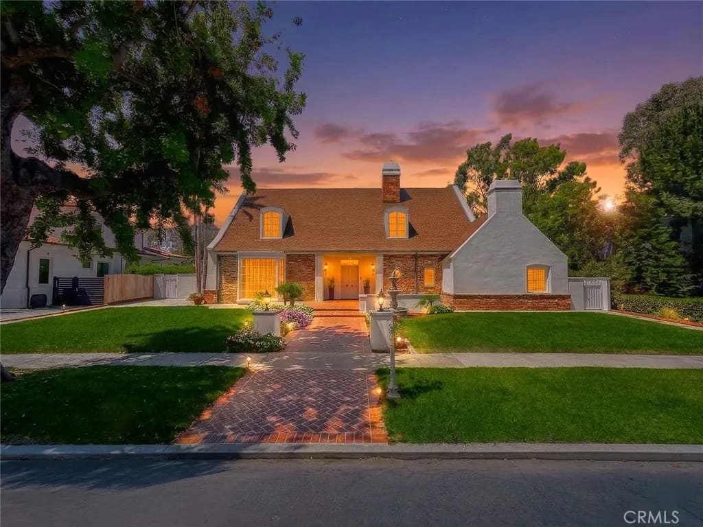 4217 Cedar Avenue, Long Beach, California, 90807