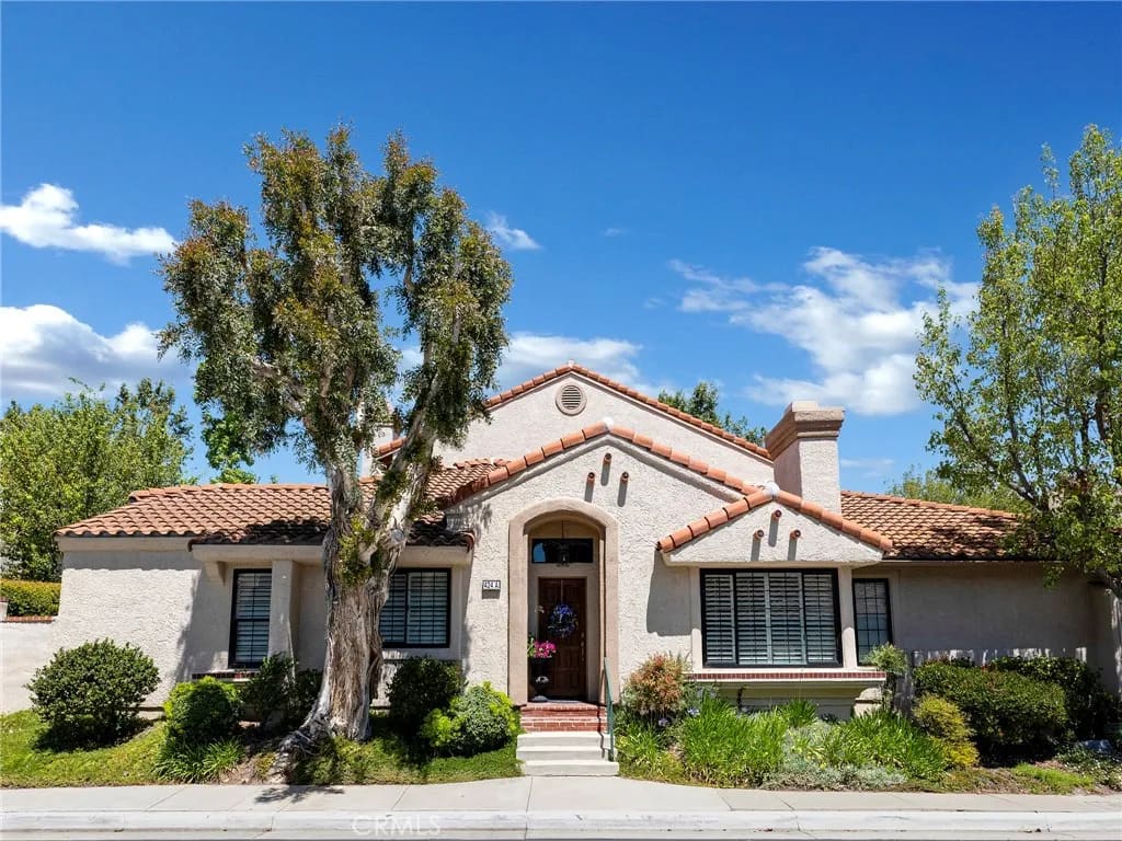 424 Country Club Drive A, Simi Valley, California, 93065