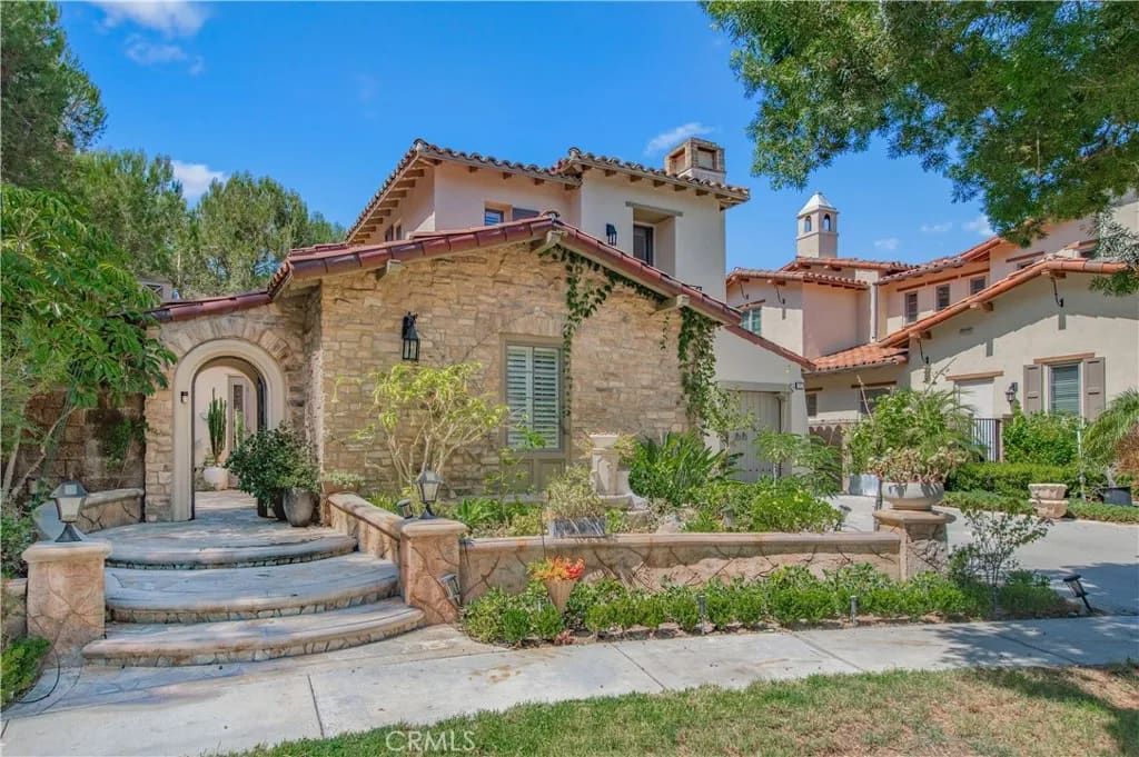 21 Rose Trellis, Irvine, California, 92603