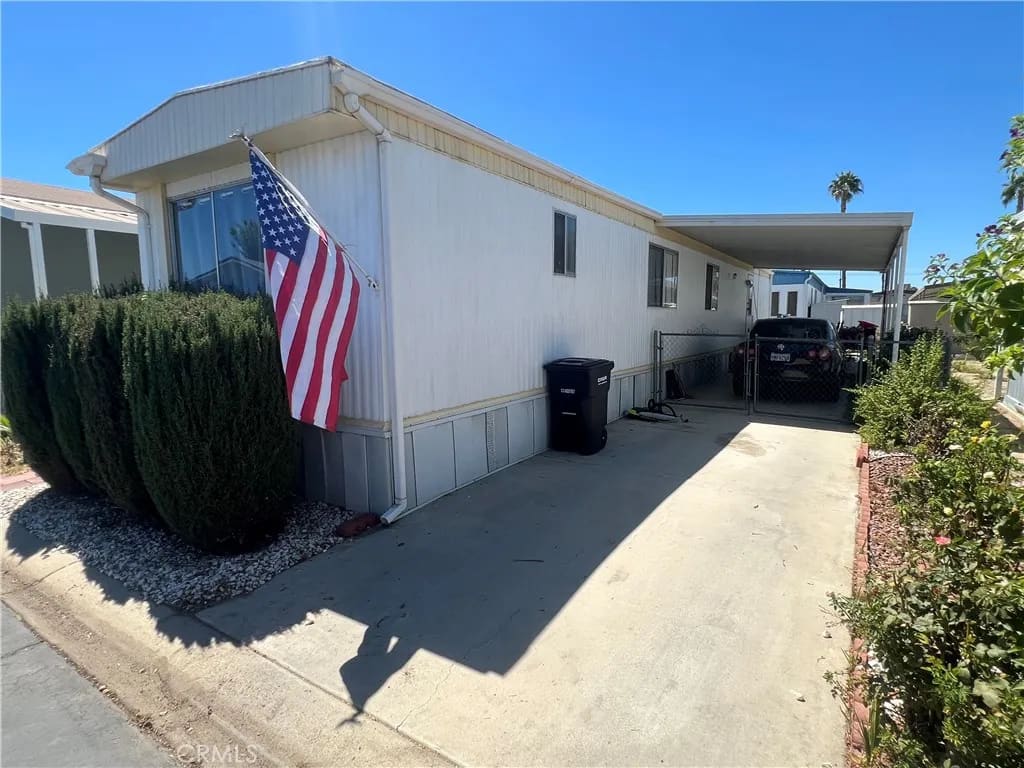 1150 N Kirby 53, Hemet, California, 92545