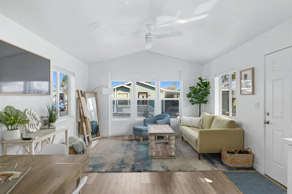 6550 Ponto Drive 14, Carlsbad, California, 92011
