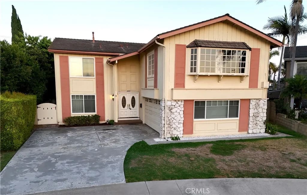16452 Whittier Lane, Huntington Beach, California, 92647