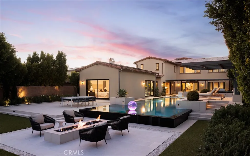 108 Panorama, Irvine, California, 92618