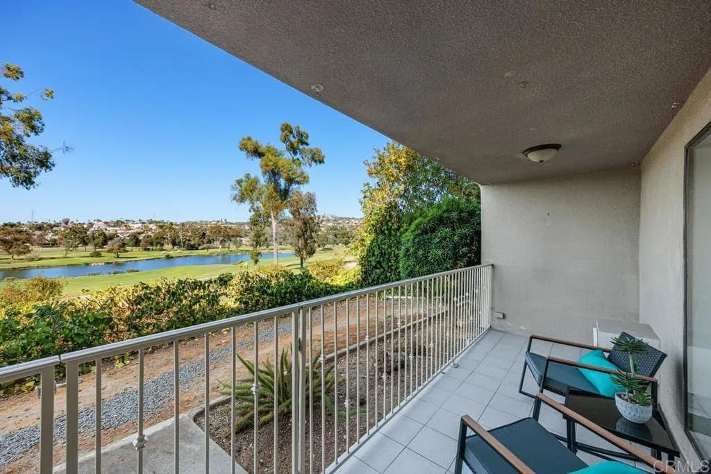 2348 La Costa Avenue 216, Carlsbad, California, 92009