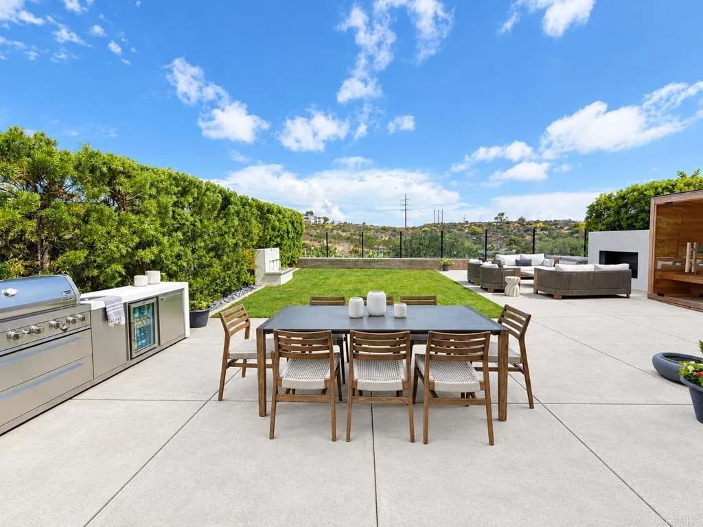 6683 Agave Circle, Carlsbad, California, 92011