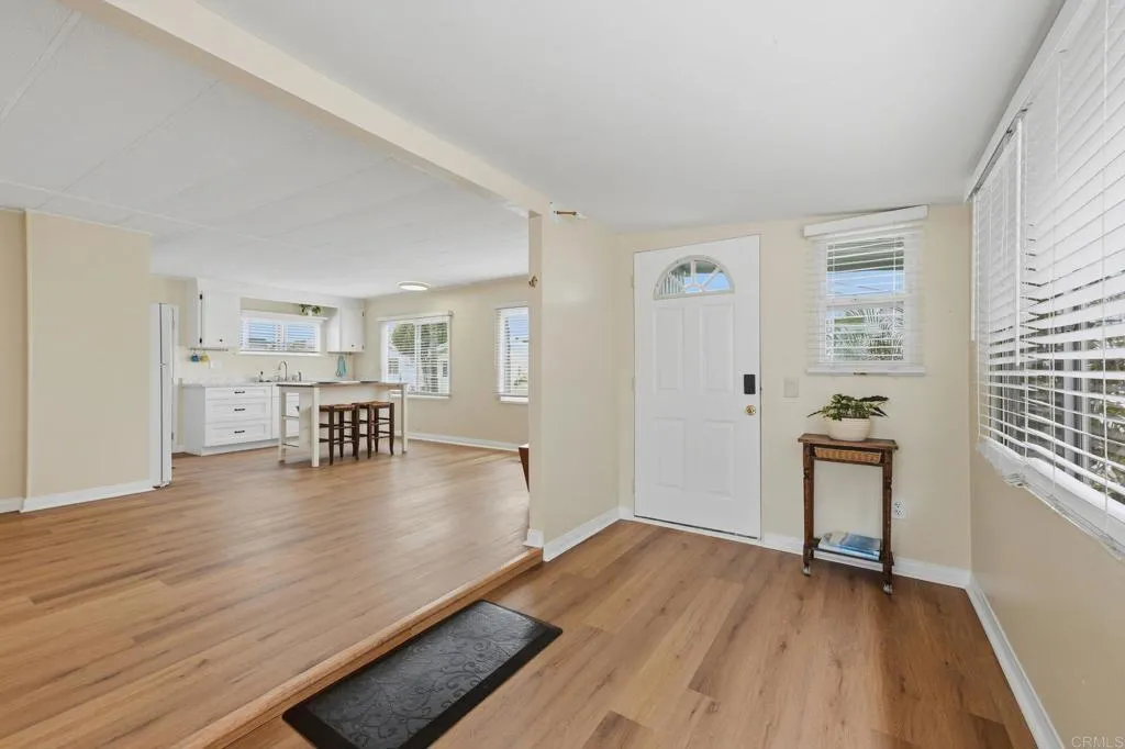 699 N Vulcan 83, Encinitas, California, 92024