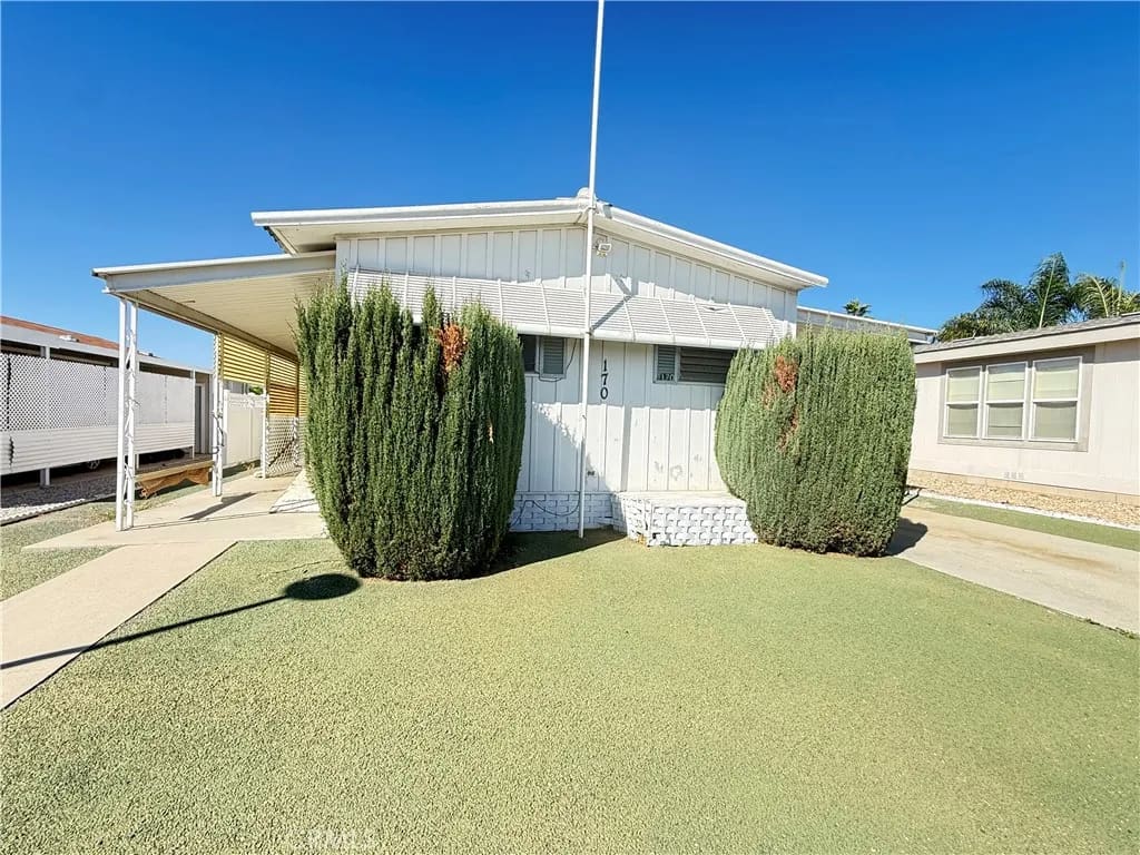 170 San Carlos, Hemet, California, 92543