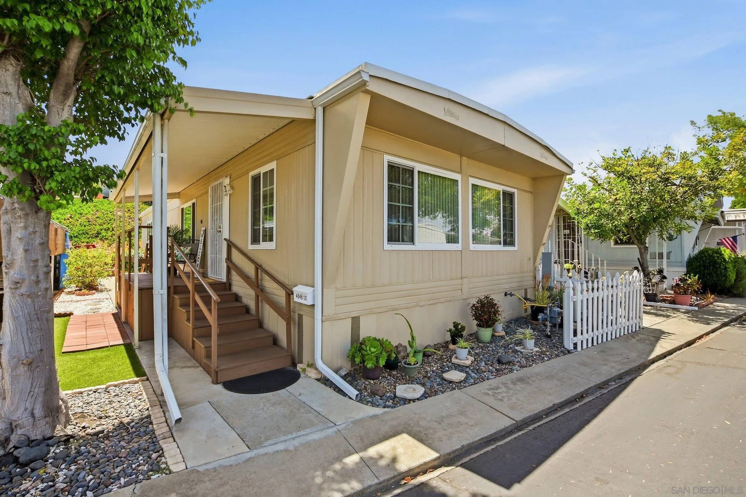 4848 1/2 Old Cliffs Road, San Diego, California, 92120