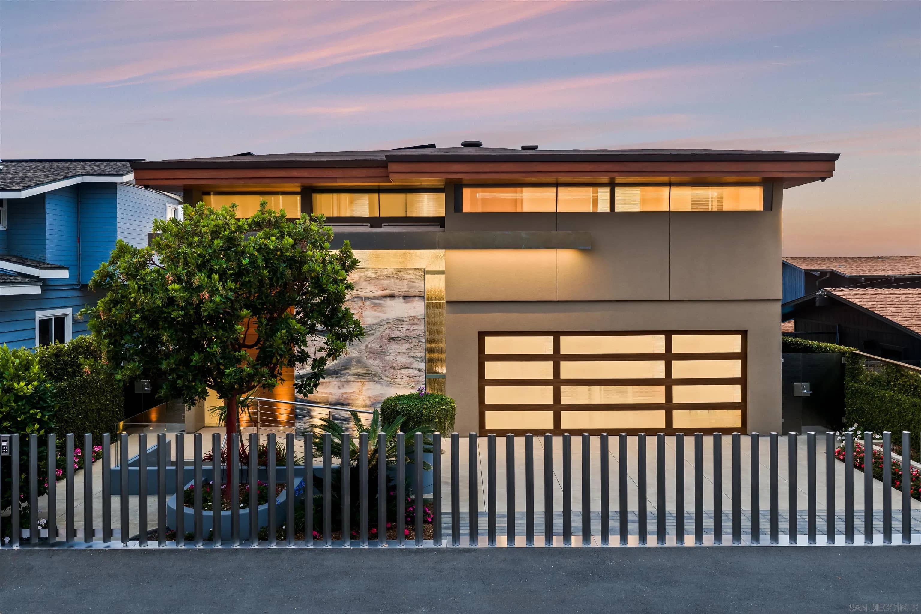 1230 Neptune Ave, Encinitas, California, 92024