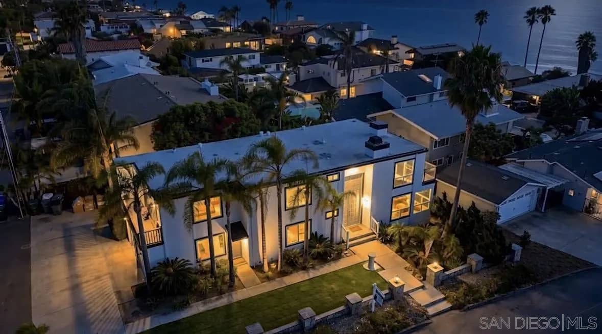 1576 Lorraine, Encinitas, California, 92024
