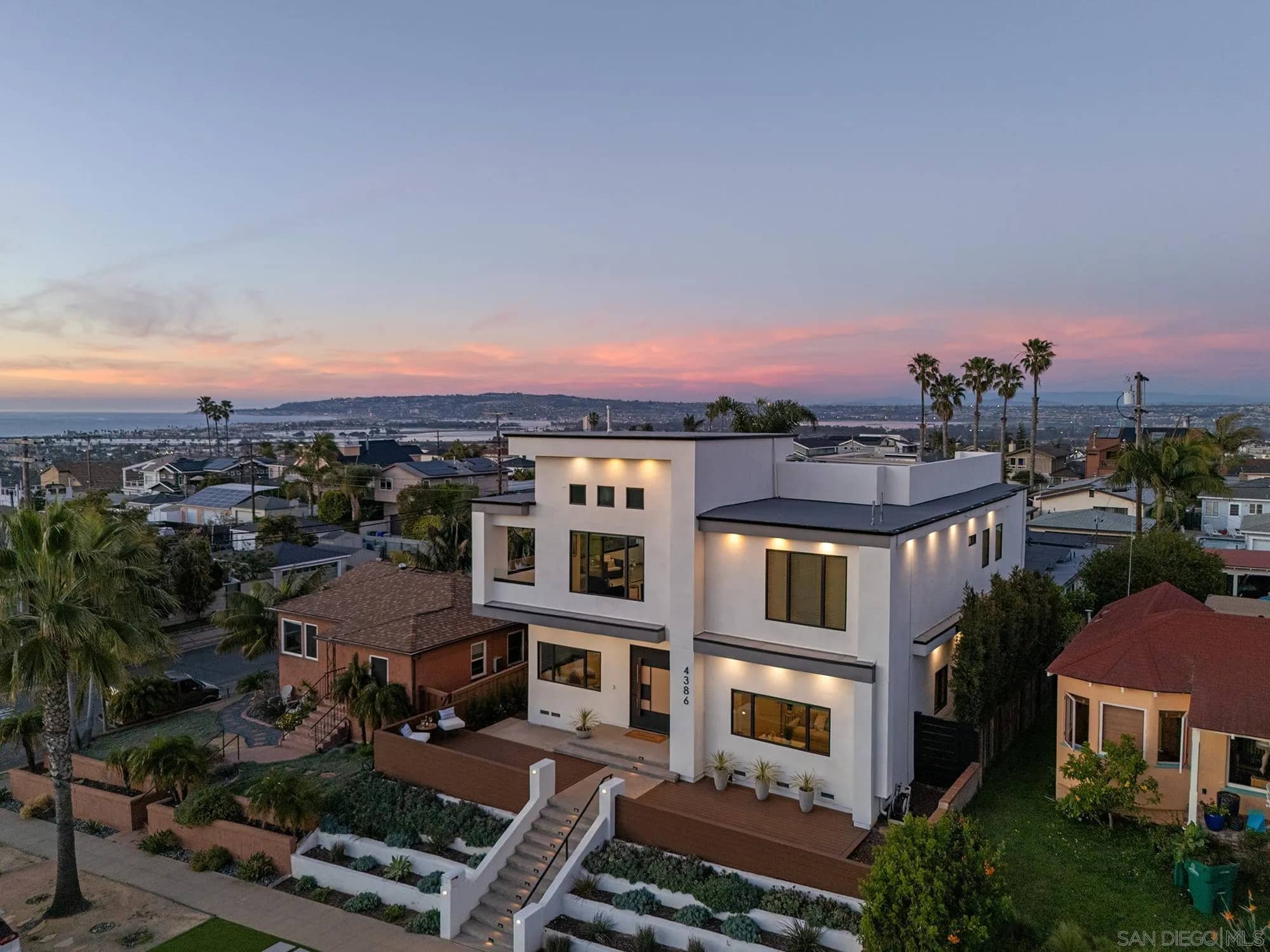 4386 Newport Ave, San Diego, California, 92107