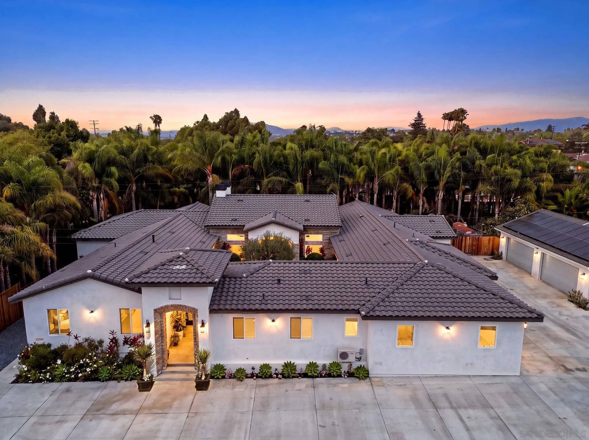 50 F, Chula Vista, California, 91910
