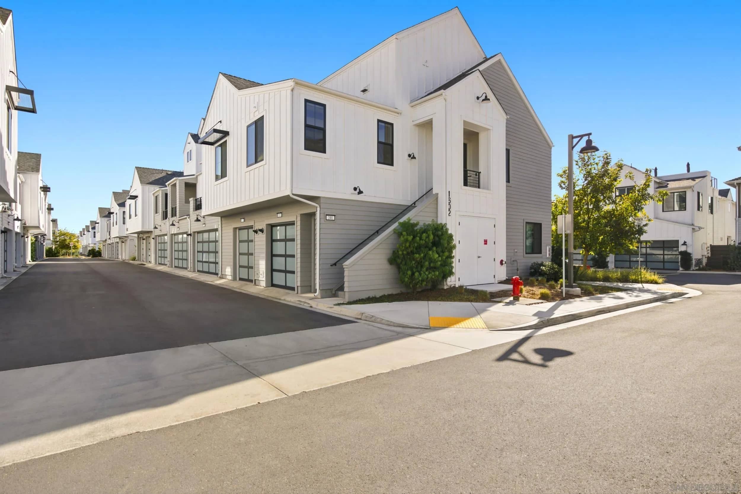 1602 San Remo Place 201, Encinitas, California, 92024