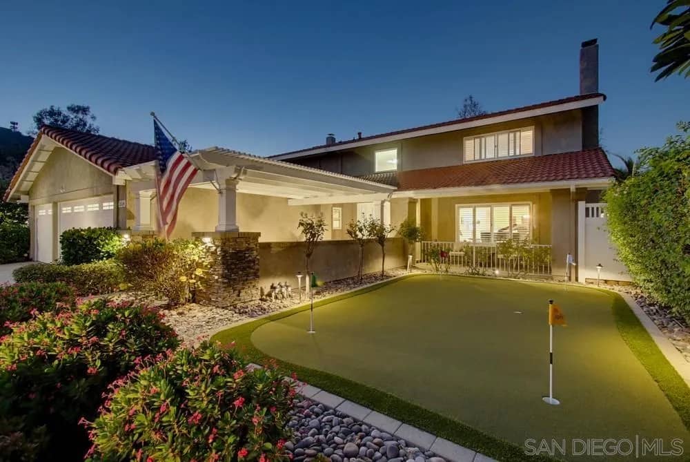 2554 Valley Lake Drive, El Cajon, California, 92020