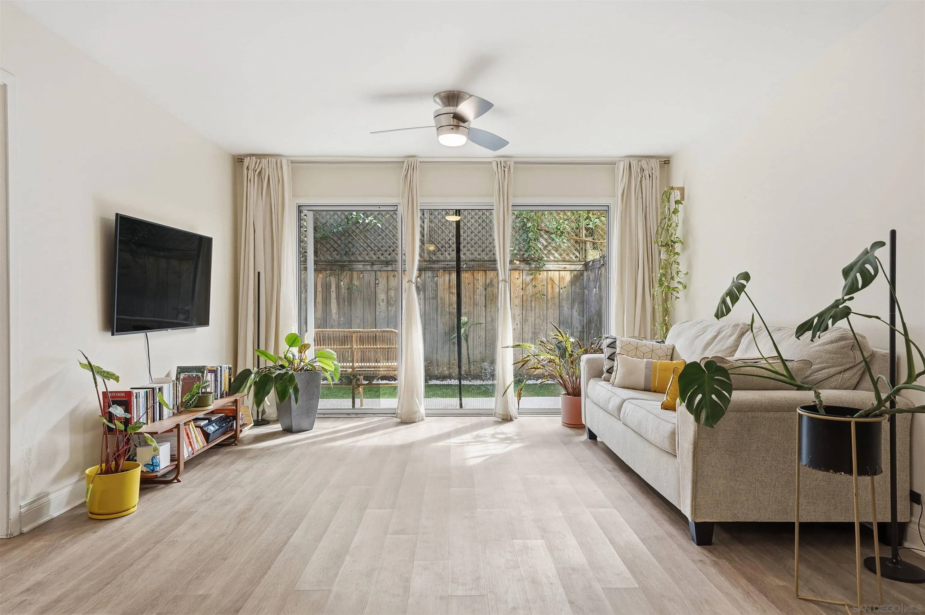 3815 3rd 14, San Diego, California, 92103