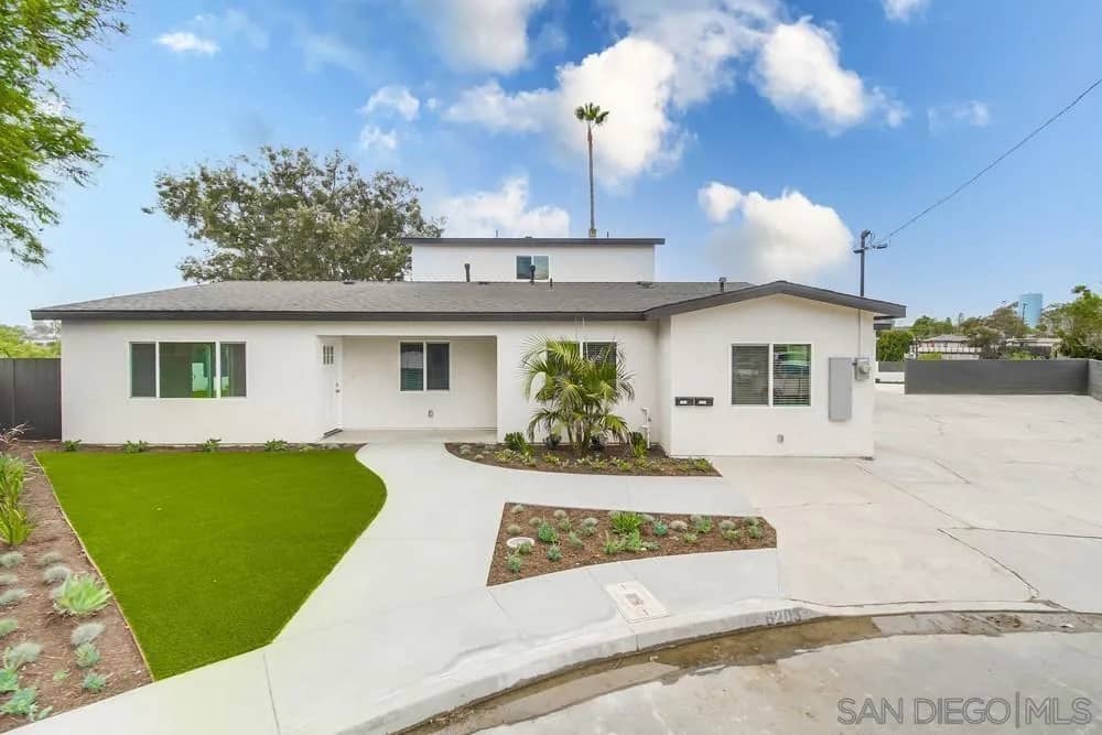 6203 Romo Street, San Diego, California, 92115