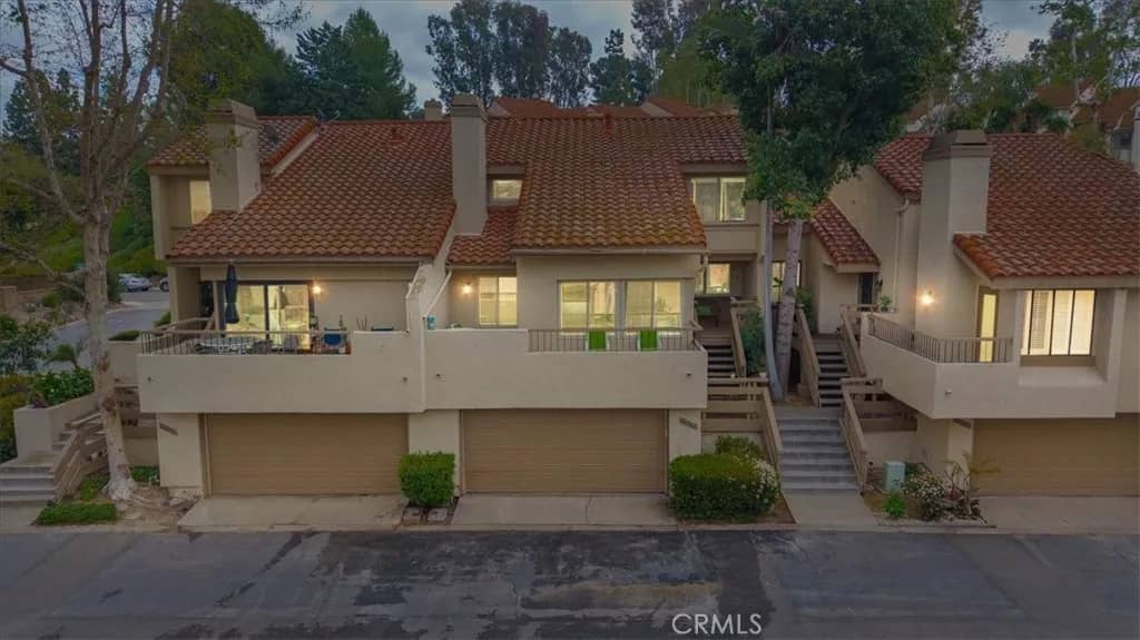 26562 Lucinda, Mission Viejo, California, 92691