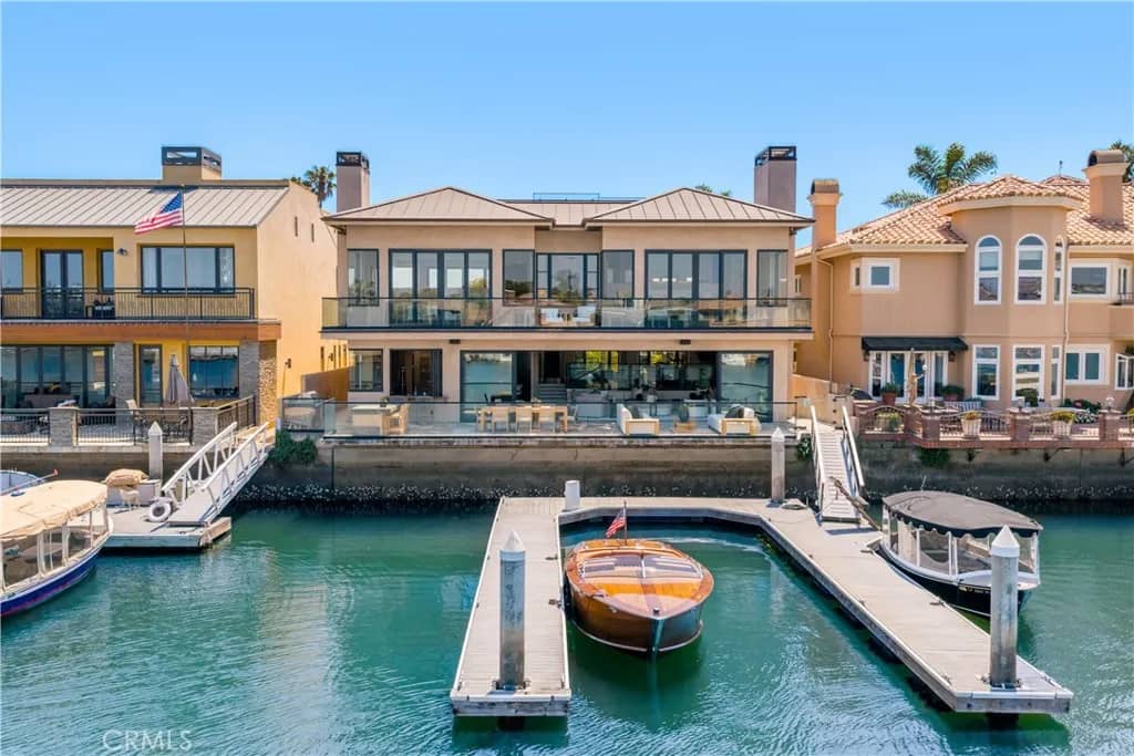 16462 Malden Circle, Huntington Beach, California, 92649
