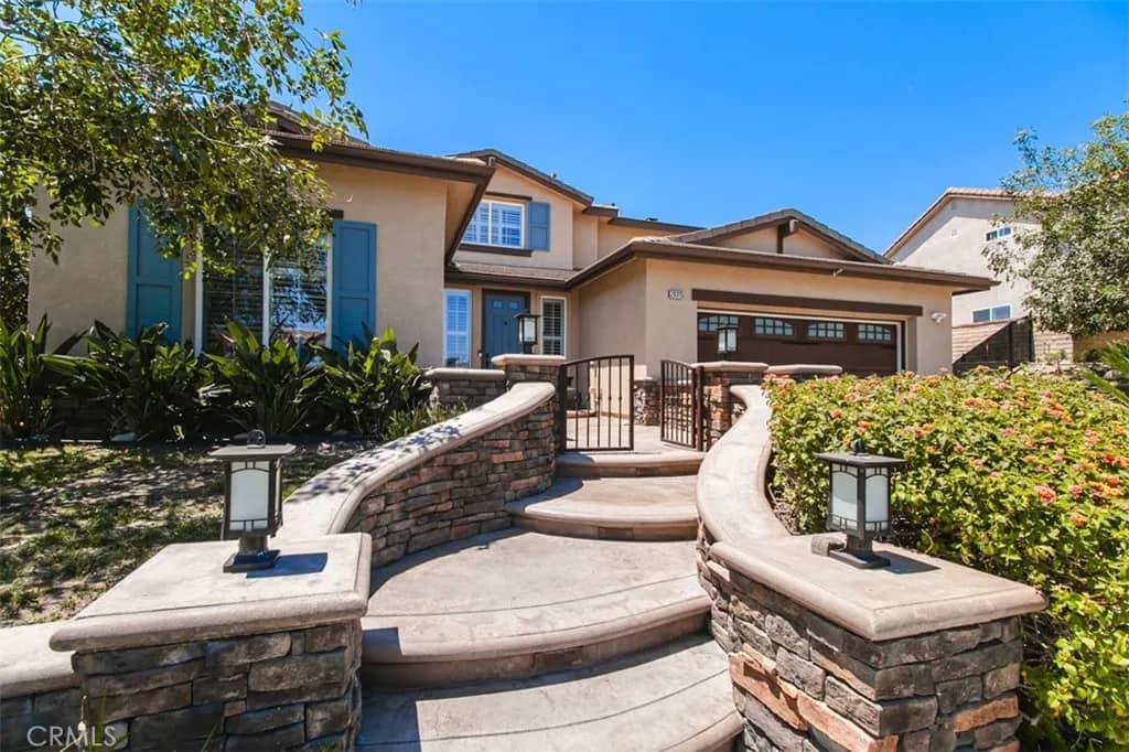 29315 Sequoia, Canyon Country, California, 91387