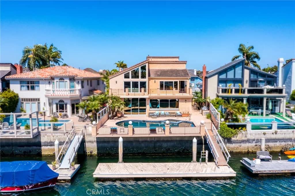 16181 Santa Barbara Lane, Huntington Beach, California, 92649