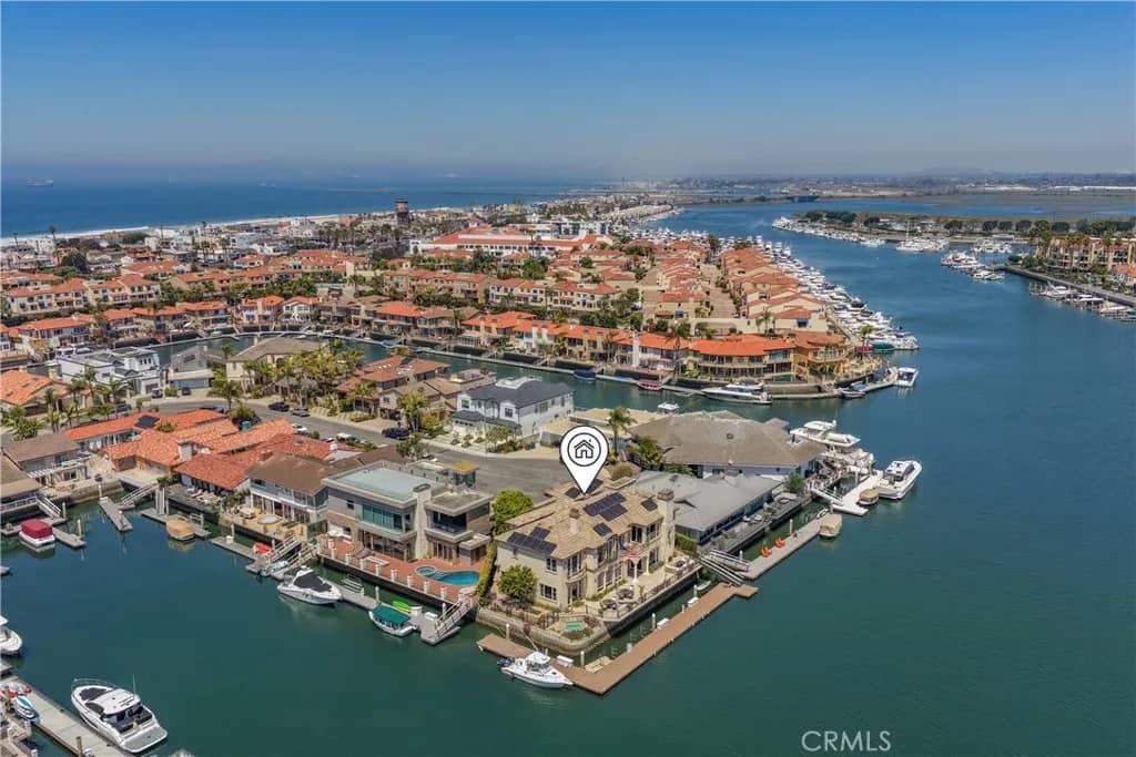 3352 Bounty, Huntington Beach, California, 92649
