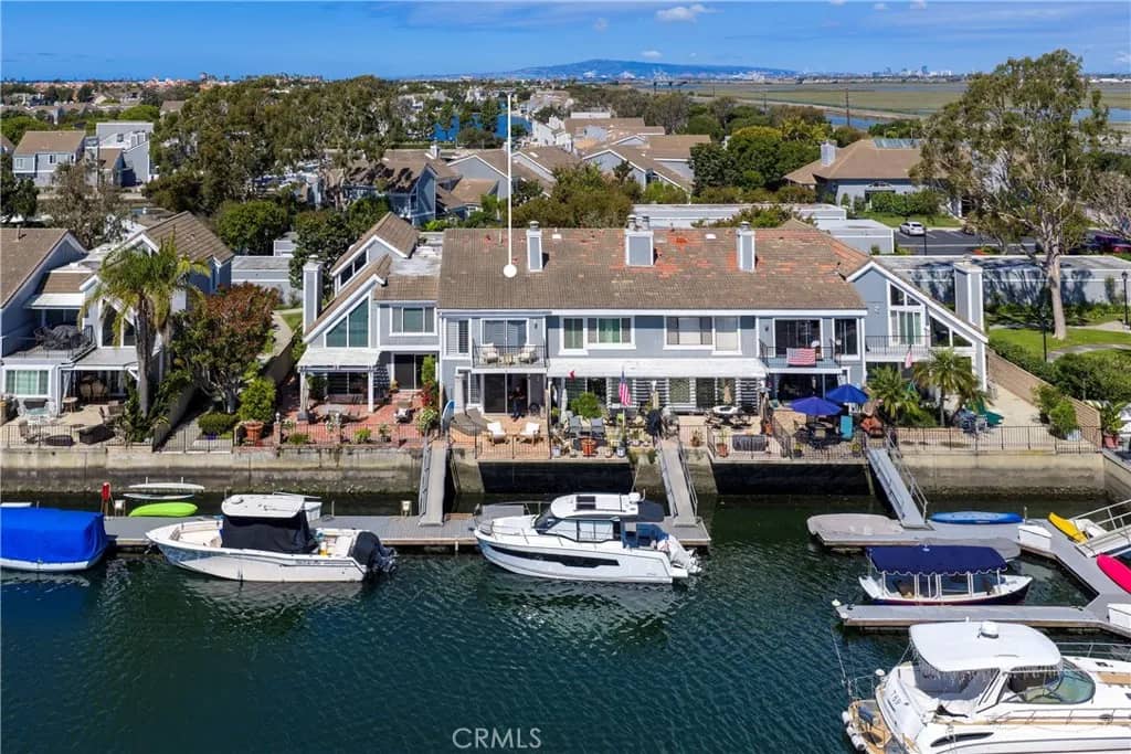 16068 Bonaire, Huntington Beach, California, 92649