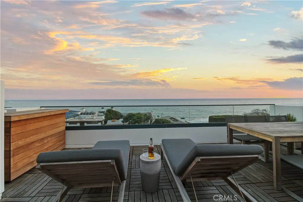 22065 Pacific Coast Hwy 3, Malibu, California, 90265