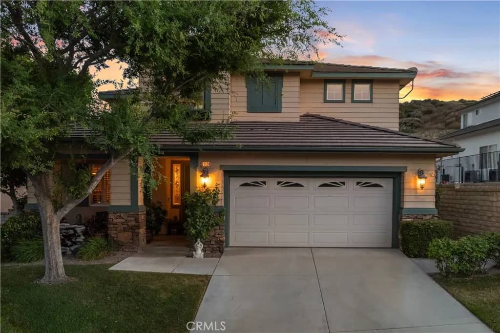 21124 Cross Creek Drive, Saugus, California, 91350