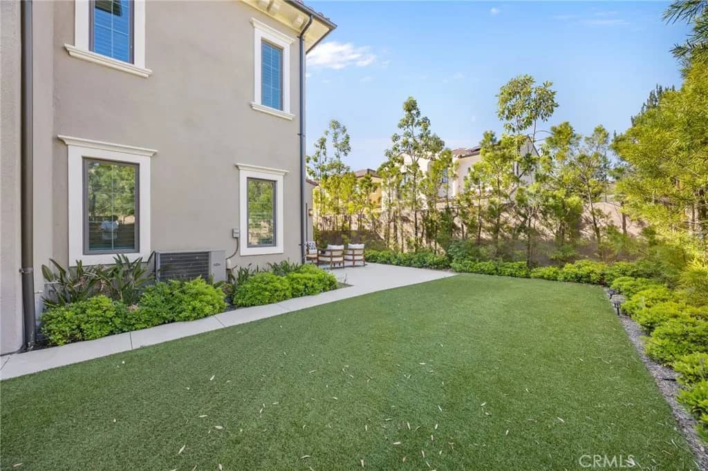 149 Winnett, Irvine, California, 92602