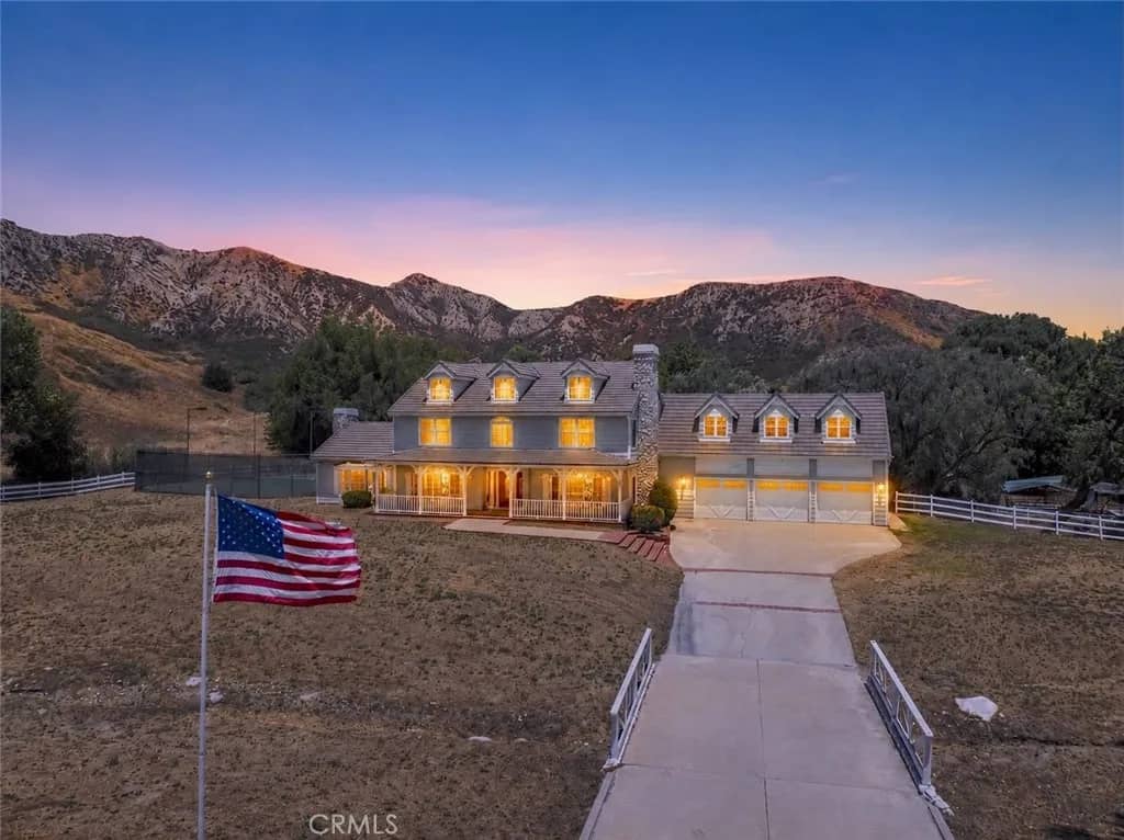 25707 Pacy Street, Newhall, California, 91321
