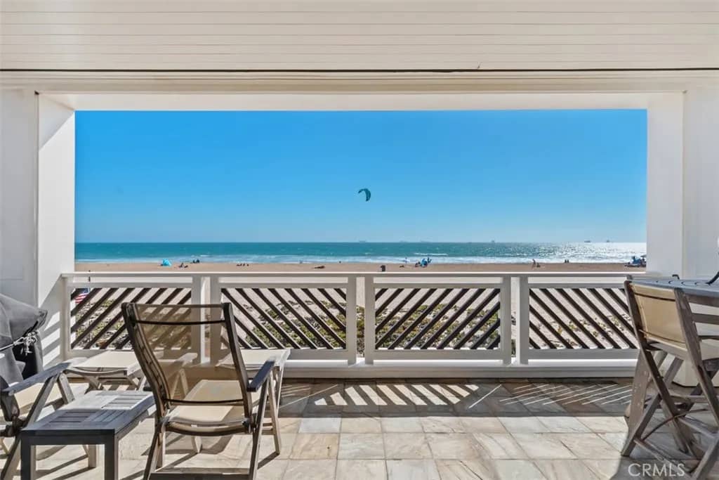 17027 S Pacific Avenue, Sunset Beach, California, 90742