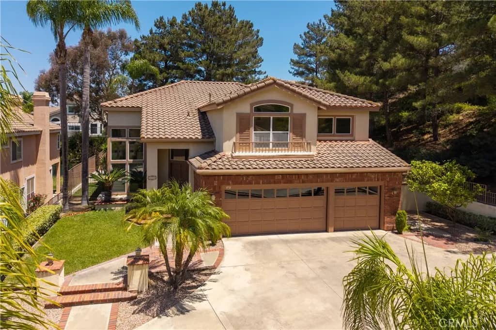 970 S Barton Court, Anaheim Hills, California, 92808