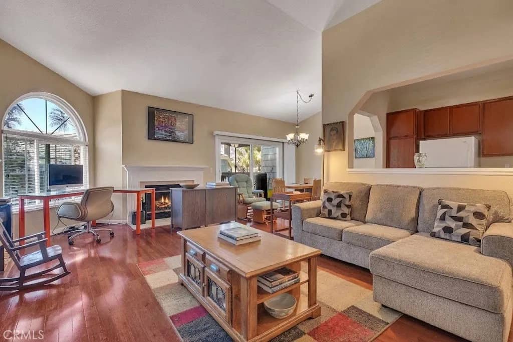 7402 Yellowtail Drive 201, Huntington Beach, California, 92648