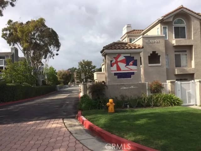 4591 Warner Avenue 203, Huntington Beach, California, 92649