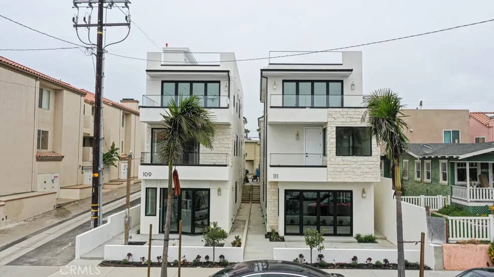 109 9th, Huntington Beach, California, 92648