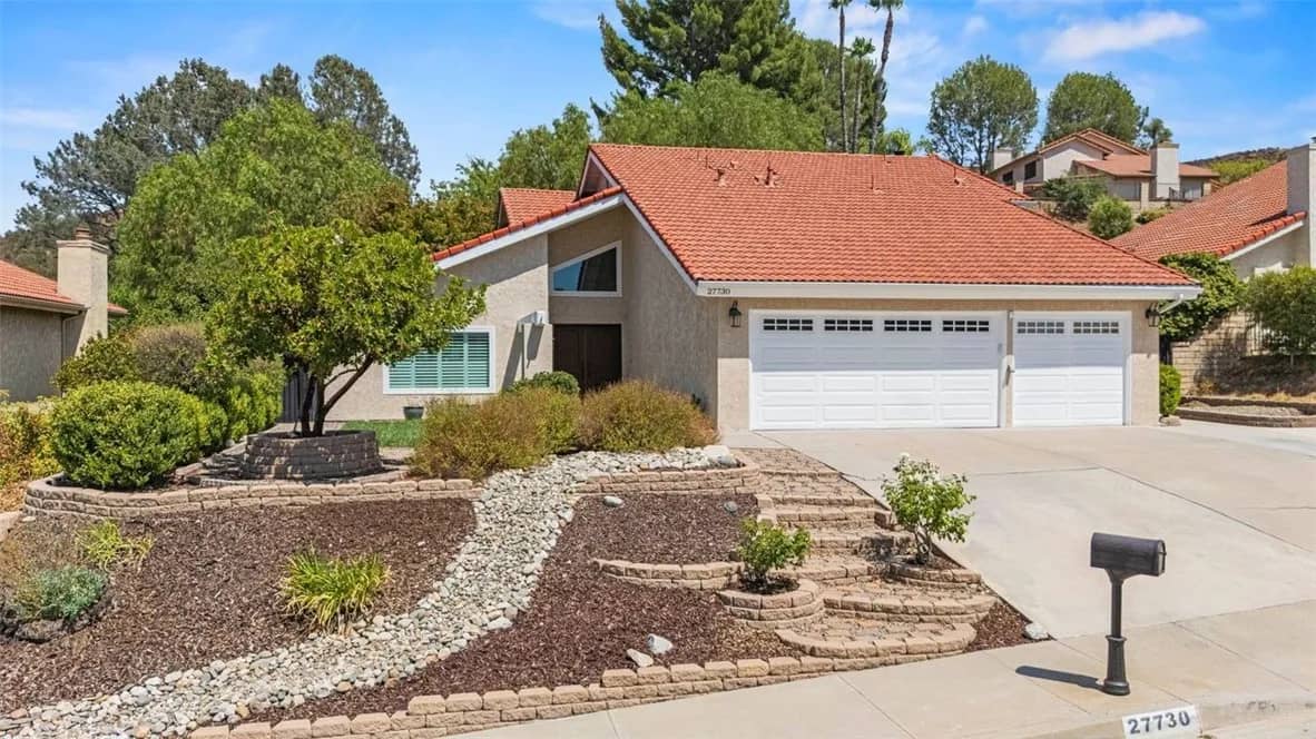 27730 Sutters Pointe, Saugus, California, 91350