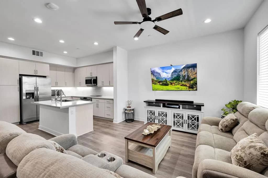 1319 Yannis Court, El Cajon, California, 92019
