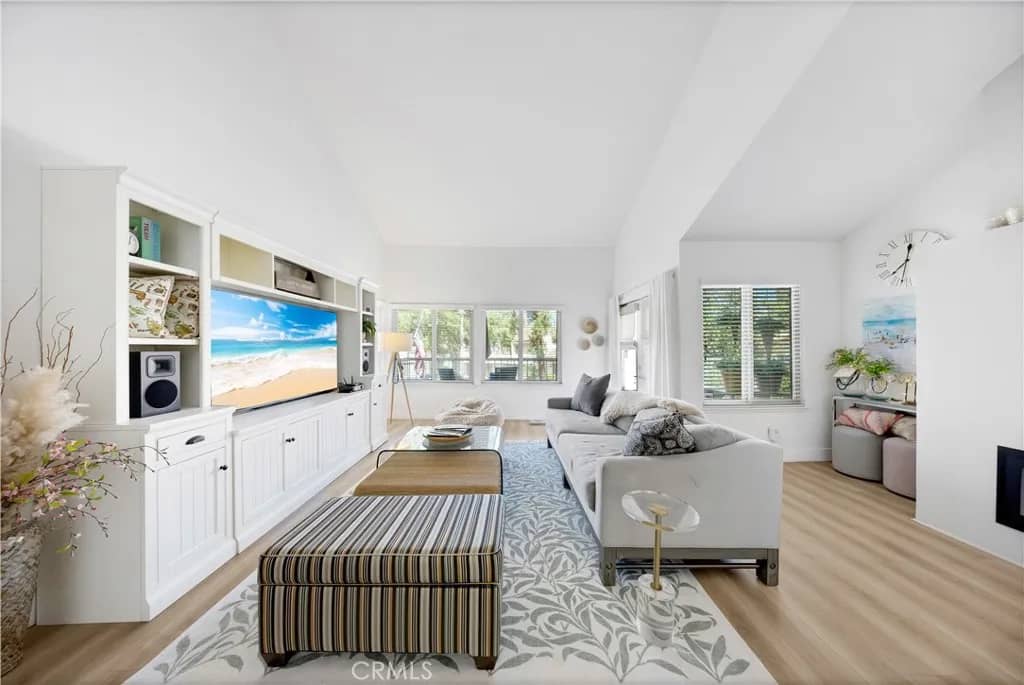 26692 Manzanares, Mission Viejo, California, 92691
