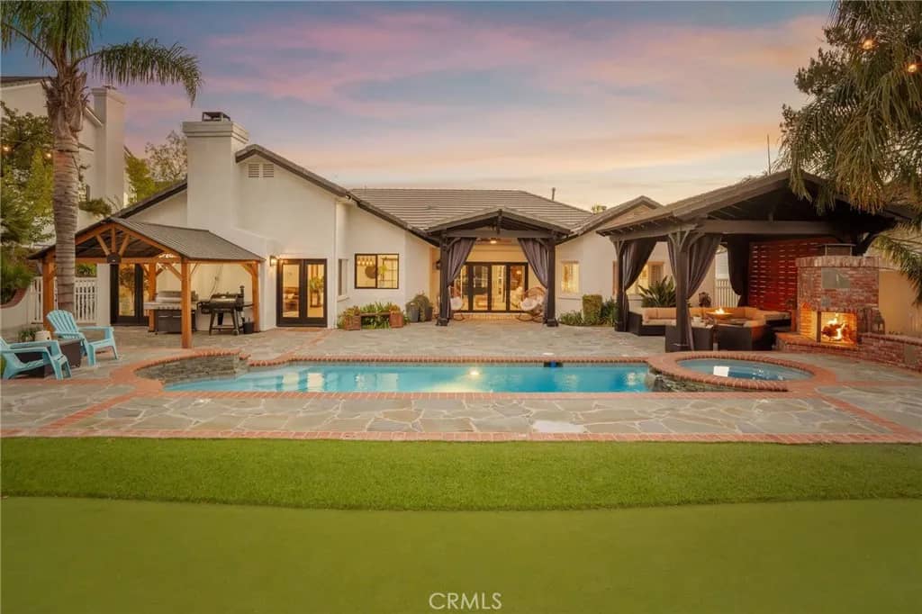 15263 Saddleback Road, Canyon Country, California, 91387