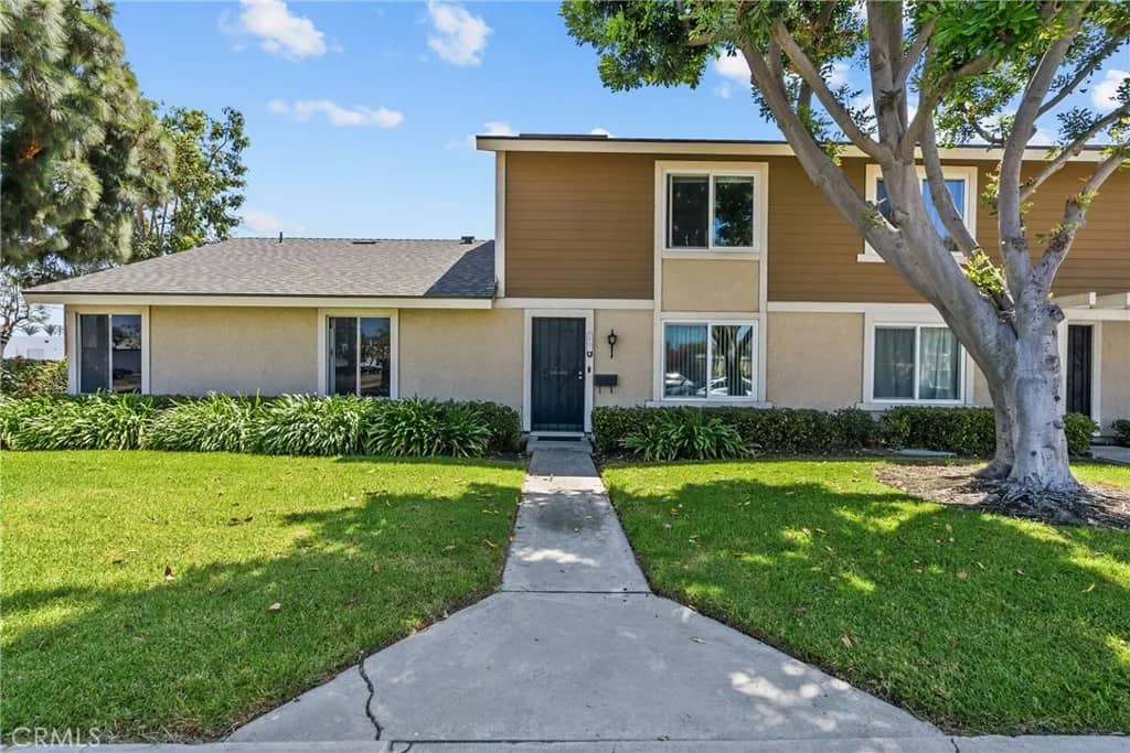 2901 S Sycamore B, Santa Ana, California, 92707