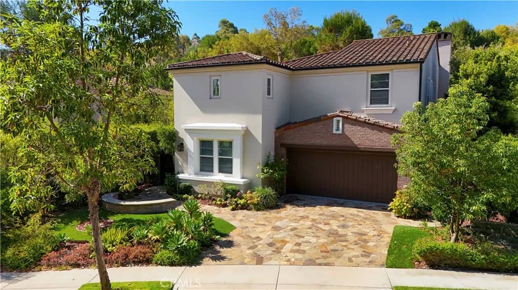 38 Arcade, Irvine, California, 92603