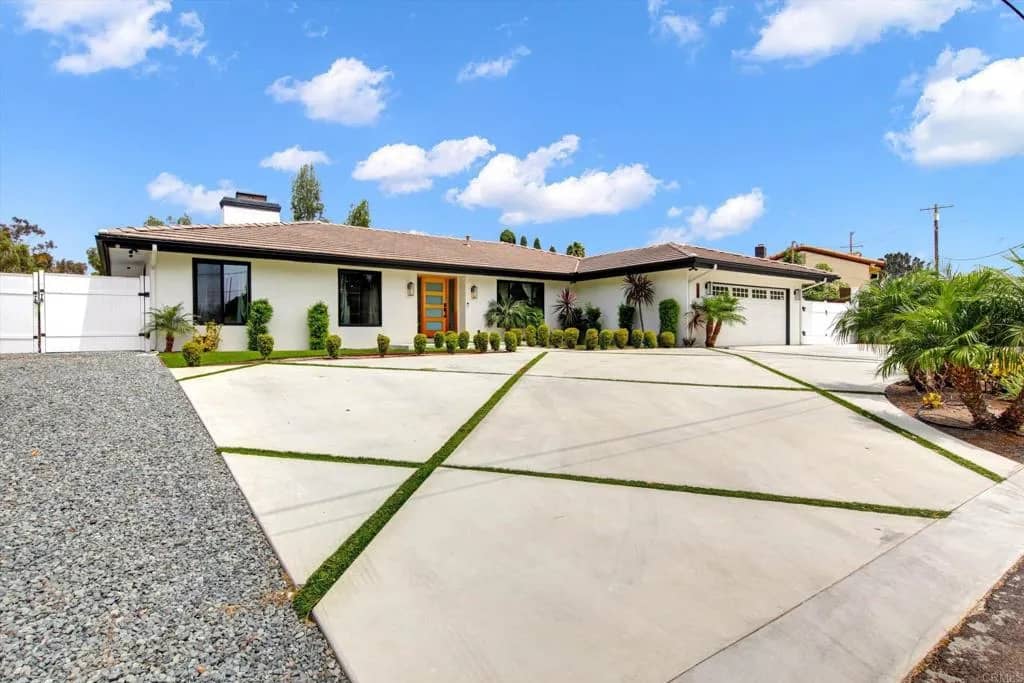 169 Via De Laurencio, Chula Vista, California, 91910