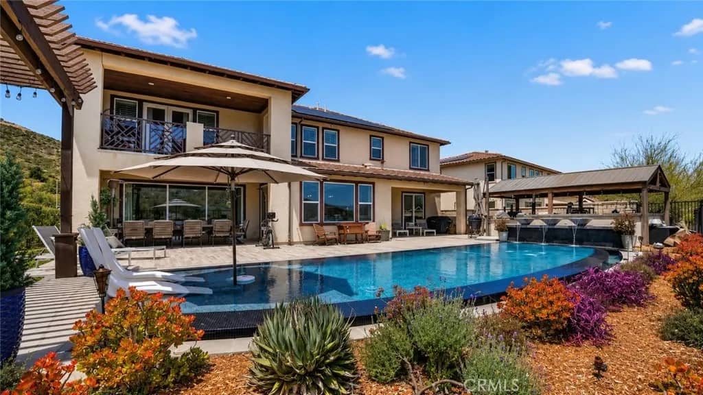 18601 Juniper Springs, Canyon Country, California, 91387