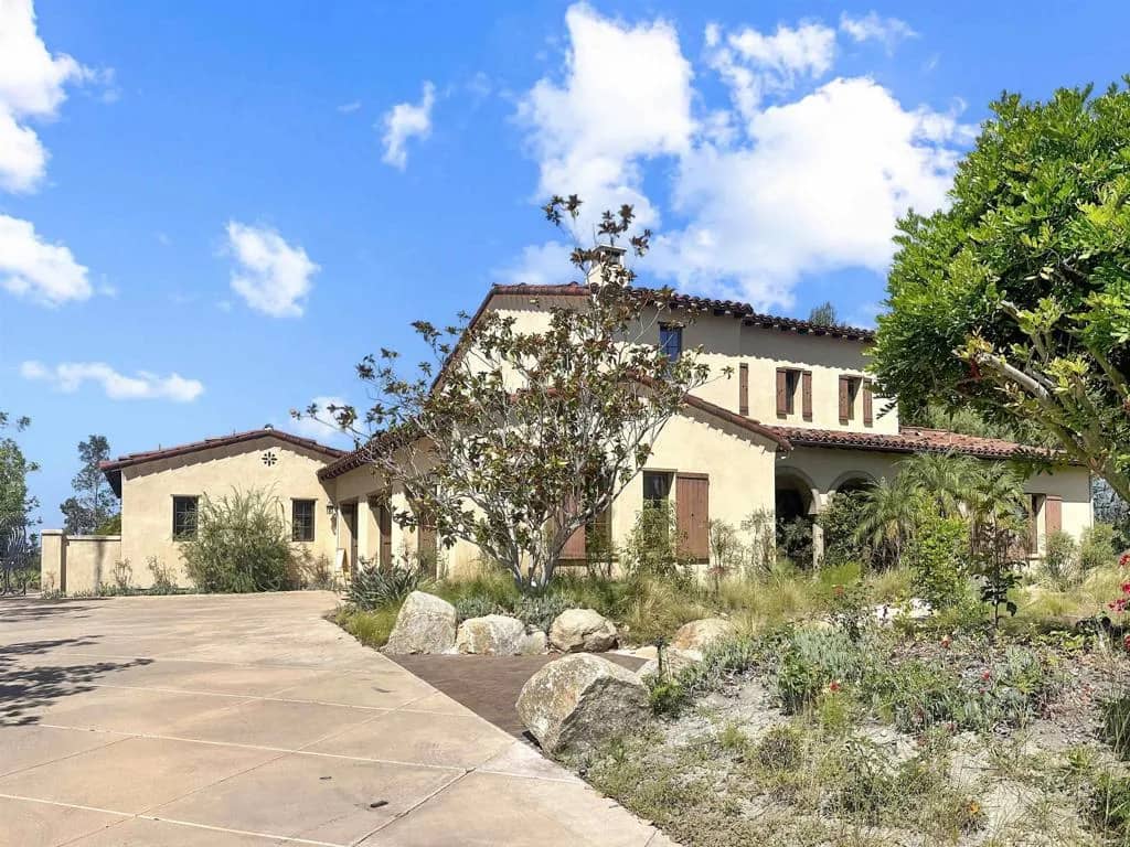 8245 The Landing Way, San Diego, California, 92127