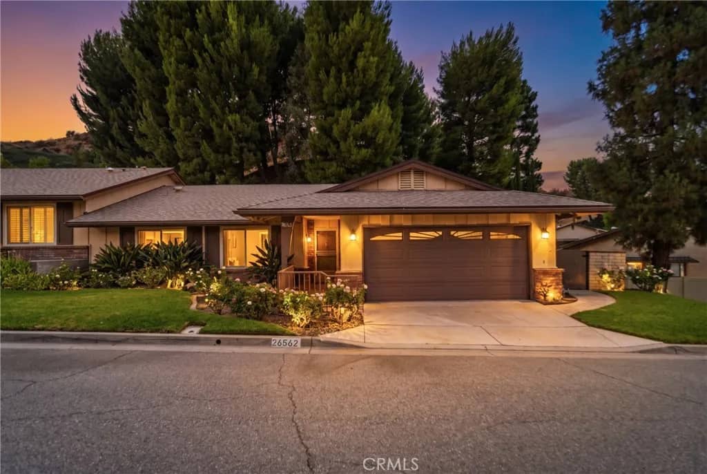 26562 Cardwick Court, Newhall, California, 91321