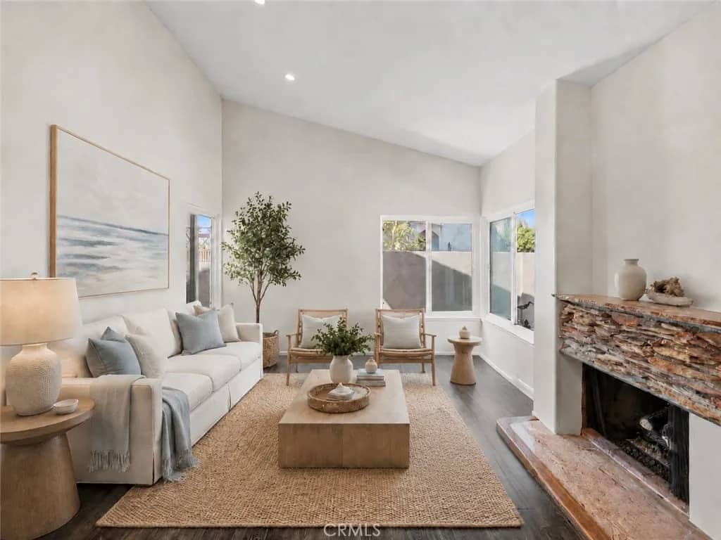 21241 Lochlea Lane, Huntington Beach, California, 92646