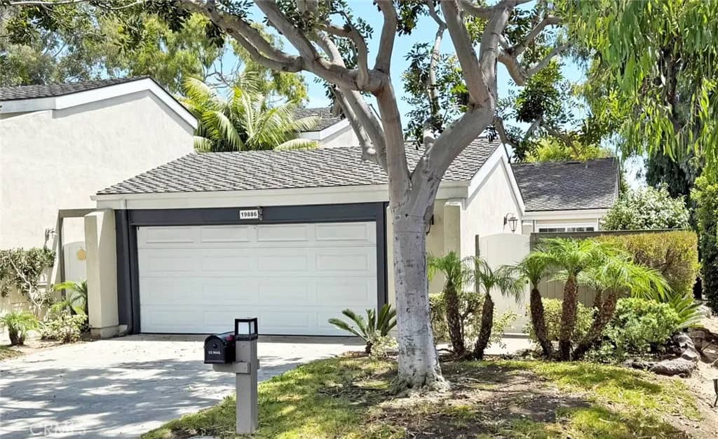 19886 Waterview Lane, Huntington Beach, California, 92648