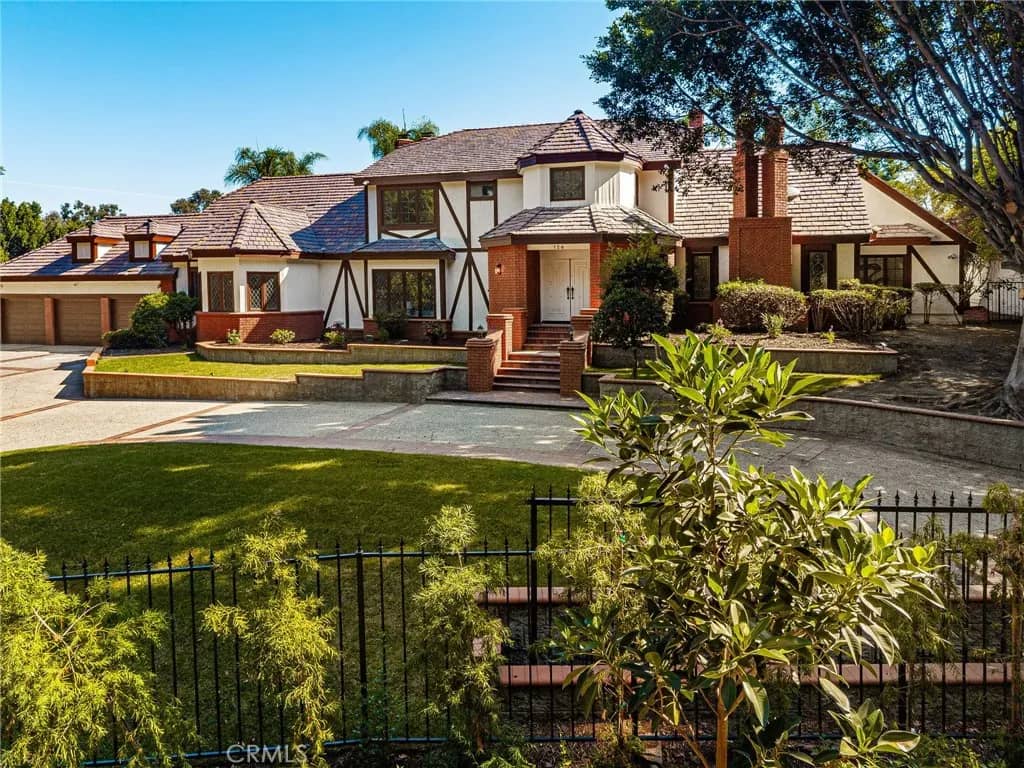 126 S Lakeview Avenue, Anaheim Hills, California, 92807
