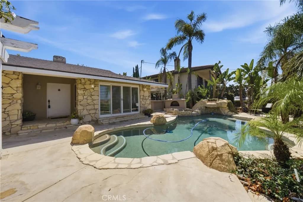 12591 Vista Panorama, North Tustin, California, 92705